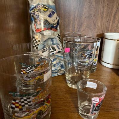 Sale Photo Thumbnail #380: NASCAR,cups , glasses, Hats, candle, pins.