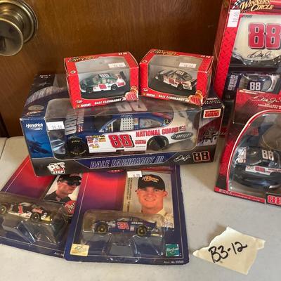Sale Photo Thumbnail #433: NASCAR stuff