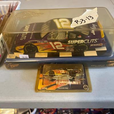 Sale Photo Thumbnail #449: Dale Earnhardt memorabilia 
Table not for sale