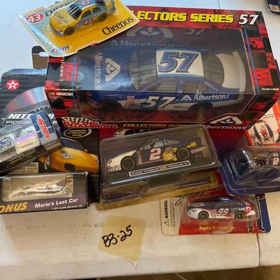 Sale Photo Thumbnail #454: NASCAR Lot