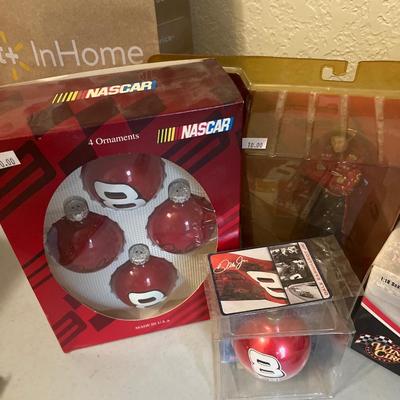 Sale Photo Thumbnail #458: Dale jr stuff