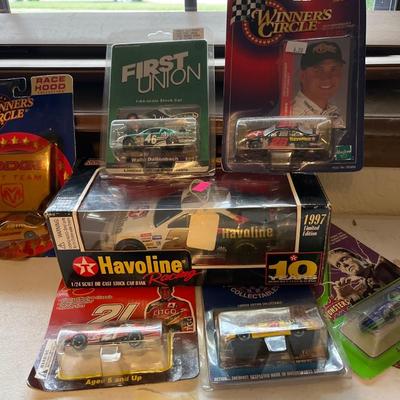 Sale Photo Thumbnail #461: NASCAR Lot