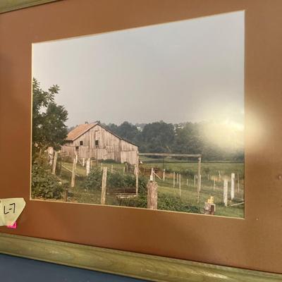 Sale Photo Thumbnail #487: Wood Clock And Farmhouse Picture
