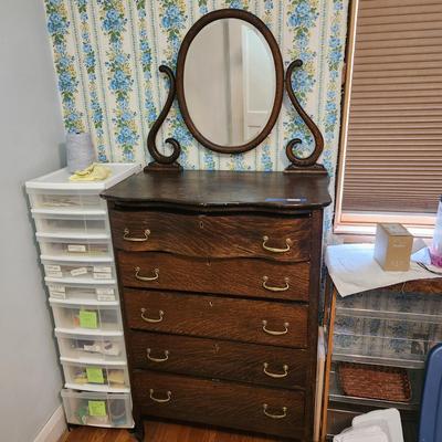 5 drawer Chest Dresser with Beveled Mirror 33x19x48 + 25" Mirror