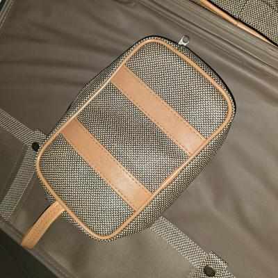 5th Ave Luggage set