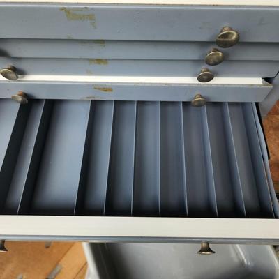 Hout 5 Drawer Metal Drill Bit Cabinet Includes Some Bits