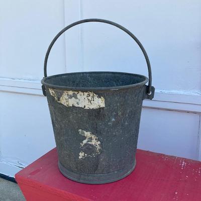 LOT 71: Painted Red Wooden Bench with Vintage Galvanized Heavy Duty Bucket / Pail and Watering Can