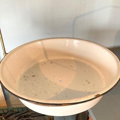 LOT 79: Vintage R H Forschener Co Hanging Scale