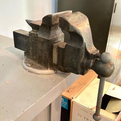 LOT 80: Three Metal Vises - Anvil Style Included
