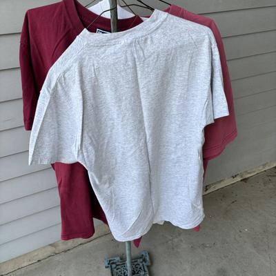 LOT 88: Vintage Super Bowl Champions Washington Redskins T-shirts Collection