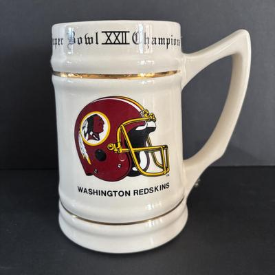 LOT 97: NFL Barware Glasses & Stein