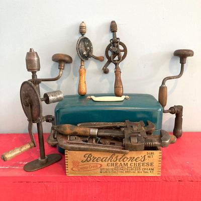 LOT 112: Vintage Hand Tools with Metal Union Corp Watertite Model No. 5414 Storage Box and Contents