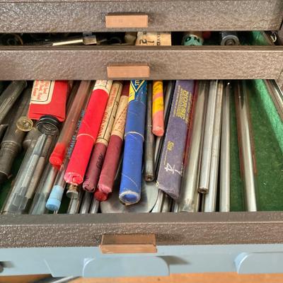 LOT 116: Kennedy Manufacturing Co. Kennedy Kits Metal Mechanic / Machinist Tool Box and Contents