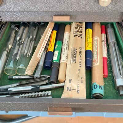 LOT 116: Kennedy Manufacturing Co. Kennedy Kits Metal Mechanic / Machinist Tool Box and Contents