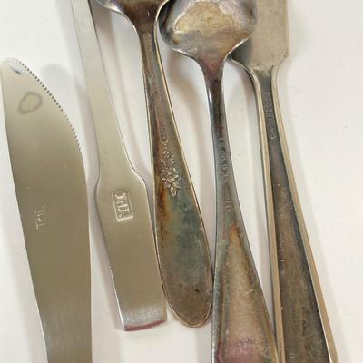 LOT 223: Collection of Oneida Community Silver Plate, Reed & Barton Soldered Silver and Stainless Steel Flatware