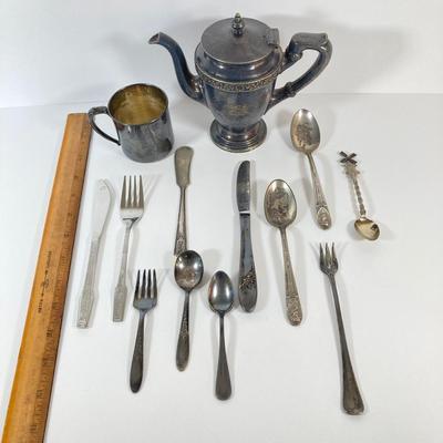 LOT 223: Collection of Oneida Community Silver Plate, Reed & Barton Soldered Silver and Stainless Steel Flatware