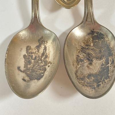 LOT 223: Collection of Oneida Community Silver Plate, Reed & Barton Soldered Silver and Stainless Steel Flatware