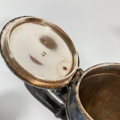 LOT 223: Collection of Oneida Community Silver Plate, Reed & Barton Soldered Silver and Stainless Steel Flatware