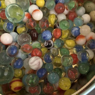 LOT 500: Vintage Fanner 50 Holster, Mables, Cars, Trouble, Connect Four, Magic Numbers