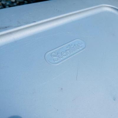 6 Storage Bins - size 18 Gallon