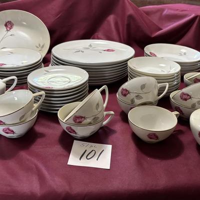 Contour Treasure China Set