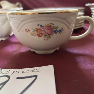 Homer Laughlin China Set