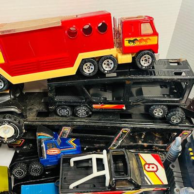 Toy Cars & Trucks/ 30+ pcs