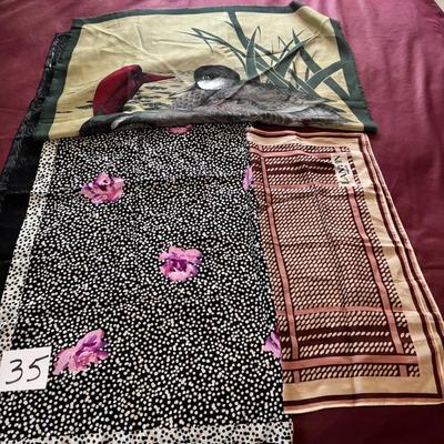Scarf Lot
