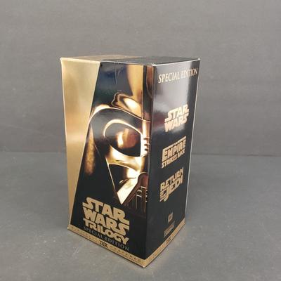LOT 66: Star Wars Trilogy & Sealed Return of the Jedi VHS
