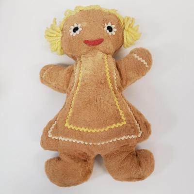 LOT 73: Vintage Mrs. Beasley Doll & Gingerbread Girl Plush