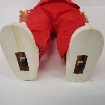 LOT 75: Vintage Snugglebun Baby & Remco Jumpsy Doll