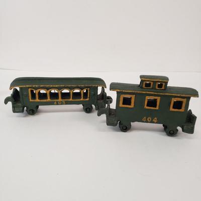 LOT 77: Vintage Cast Iron Train Set