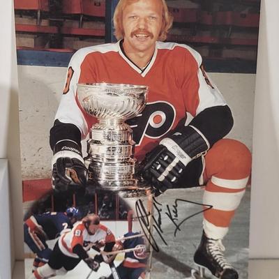 LOT 91: Multiple Autographs on NHL Memorabilia of Philadelphia Flyers Player Bob Kelly