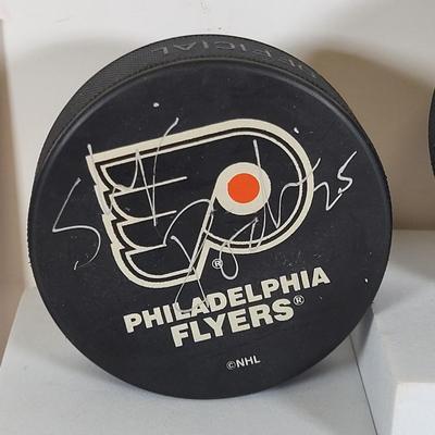 LOT 92: Many Autographed NHL Memorabilia by Philadelphia Flyers Players Rick Macleish, Shjon Podein and Rob DiMaio