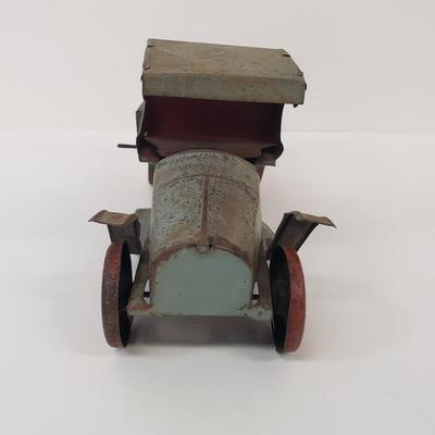 LOT 103: Vintage Tin Dump Truck