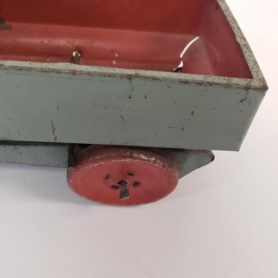 LOT 103: Vintage Tin Dump Truck