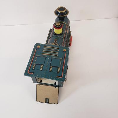 LOT 106: Vintage Western Train Tin Litho Toys Need Repair