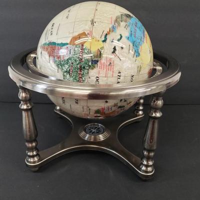 LOT 113: Mother of Pearl Style Tabletop World Globe
