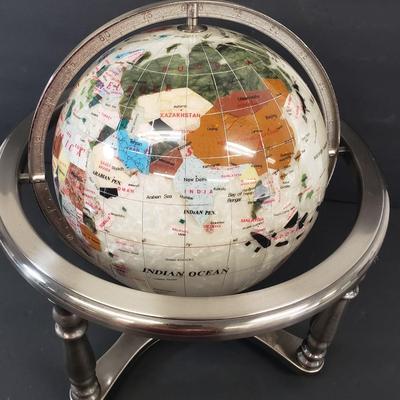 LOT 113: Mother of Pearl Style Tabletop World Globe