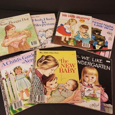 LOT 116: Vintage Golden Book Collection Eloise Wilkin & More