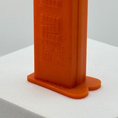 LOT 121: Star Wars Pez Dispensers