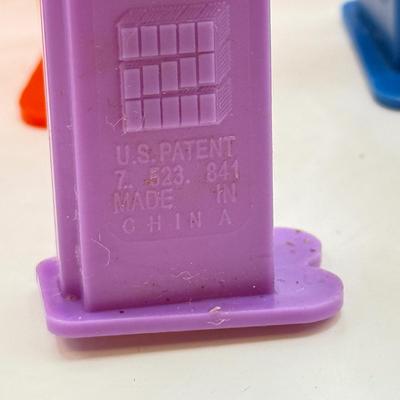 LOT 123: Vintage Halloween Pez Dispensers