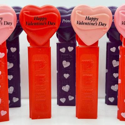 LOT 124: 1990s Valentine's Day Heart Pez Dispensers
