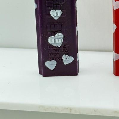 LOT 124: 1990s Valentine's Day Heart Pez Dispensers