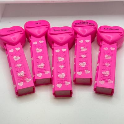 LOT 124: 1990s Valentine's Day Heart Pez Dispensers