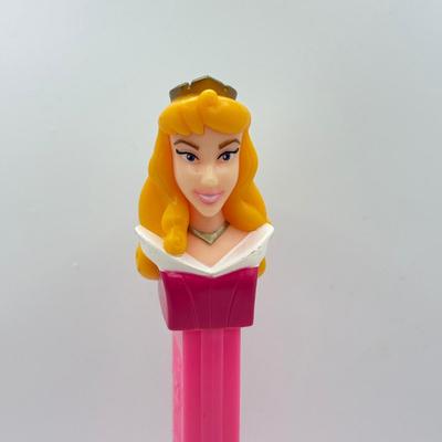 LOT 125: Disney Pez Dispensers: Fairies, Daisy, Minnie & Aurora