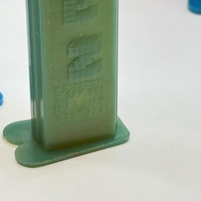 LOT 129: Springtime Pez Dispensars