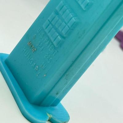 LOT 129: Springtime Pez Dispensars