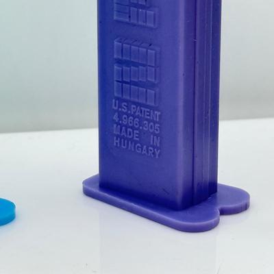 LOT 133: Pez Dispensers: Garfield, Spongebob & Shrek
