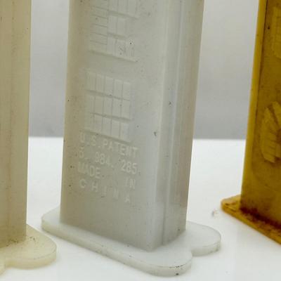 LOT 134: Christmas Holiday Pez Dispensers